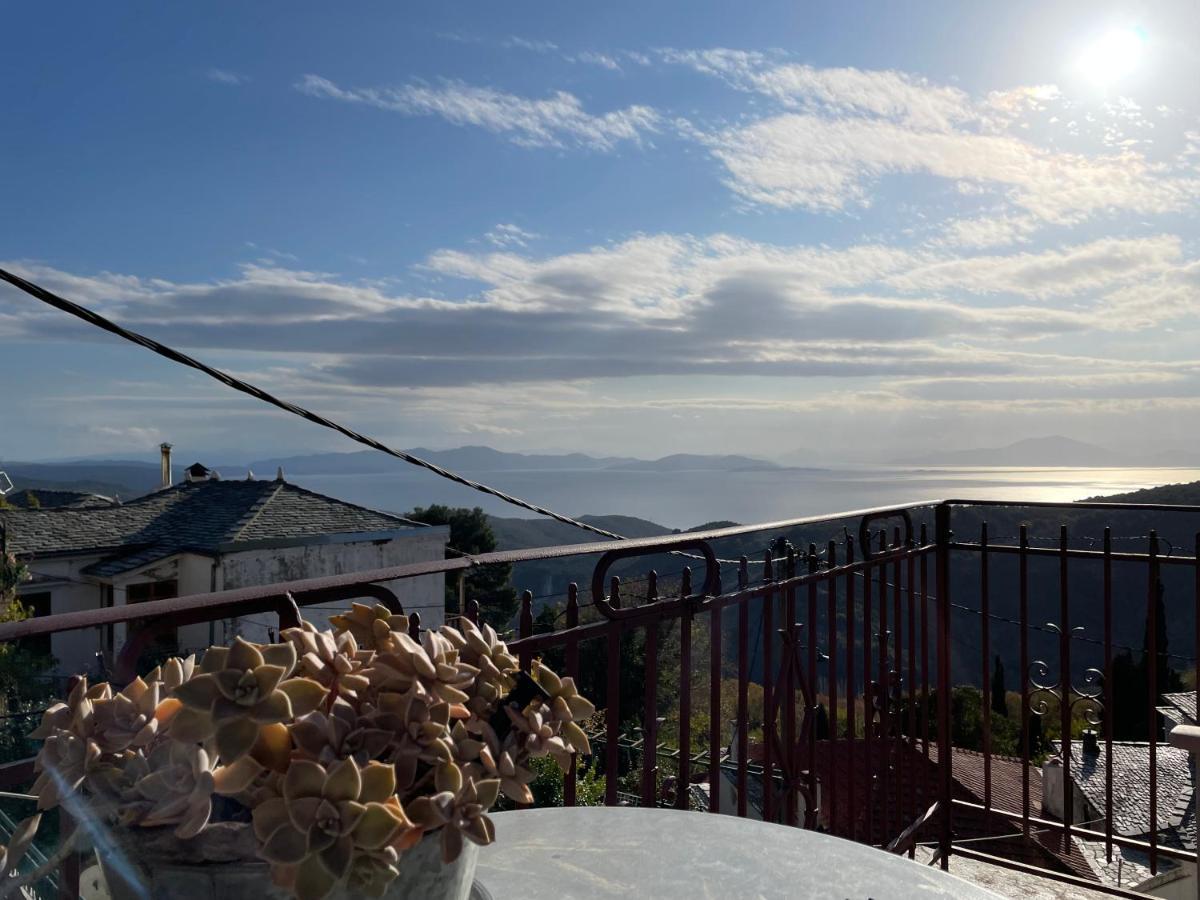 Αρχοντικό Γιούλη Apartamento Miléai Exterior foto