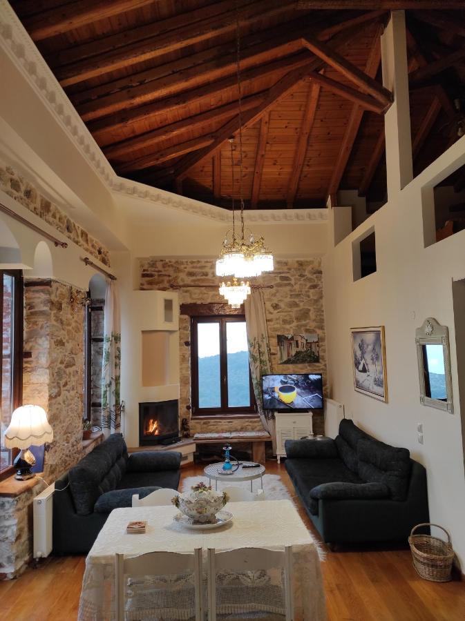 Αρχοντικό Γιούλη Apartamento Miléai Exterior foto